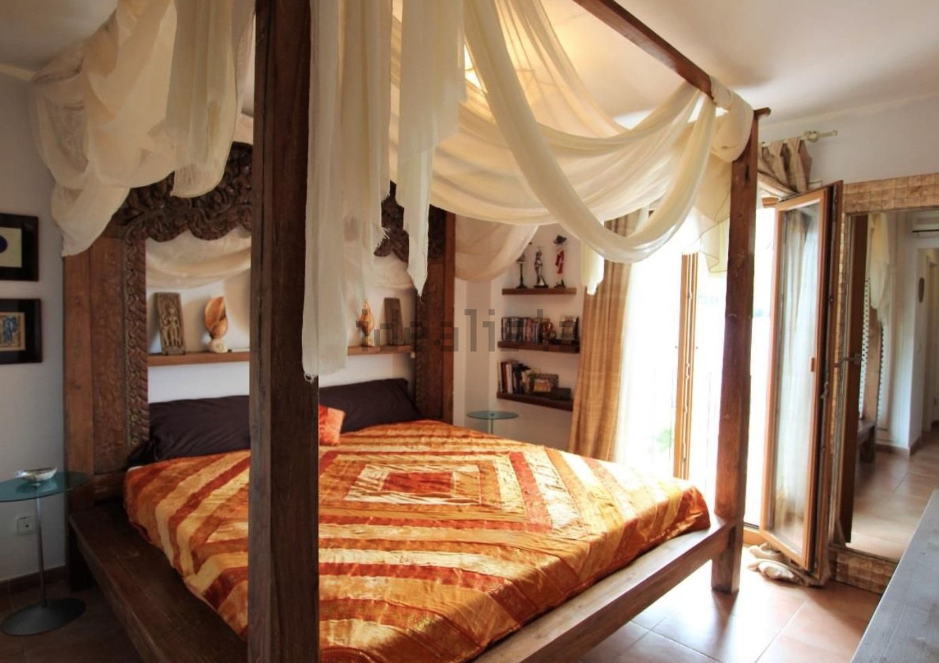 DORMITORIO EN SUITE CAMA 2 X 2 