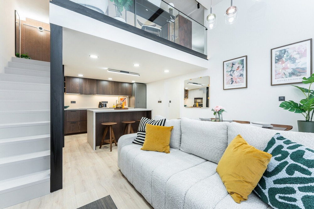 New Rentero Central Loft APT  Parking & Netflix preview