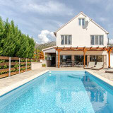 Landlords photo