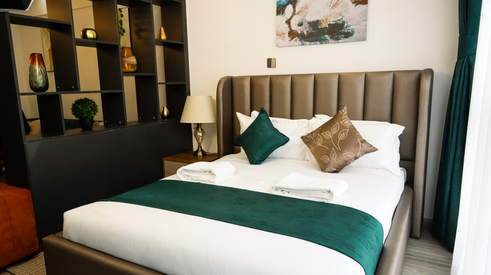 Yellowstone by Edmor Suites preview