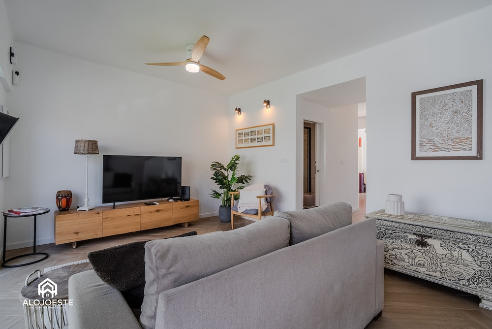 Casa de Praia - Stylish villa Center of Sta Cruz preview