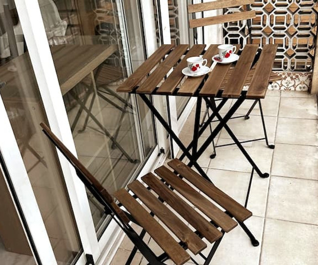 Renovated apartment, 12 minutes from the beach
