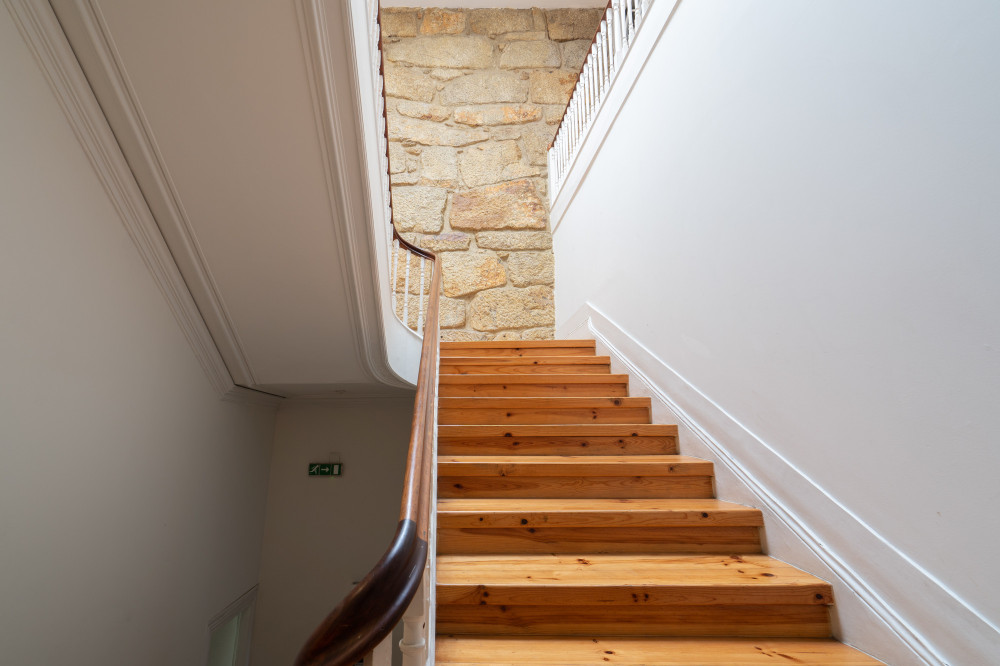 Spacious Captivating Flat | Terrace