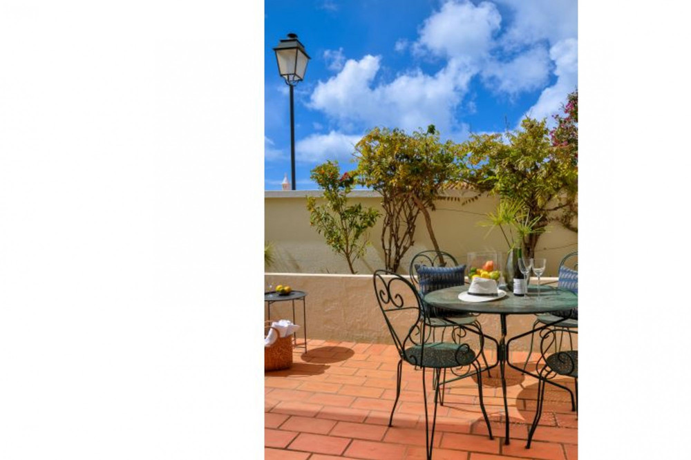 2BR Townhouse w/Pool - Amazing Views, 5mn to Beach preview