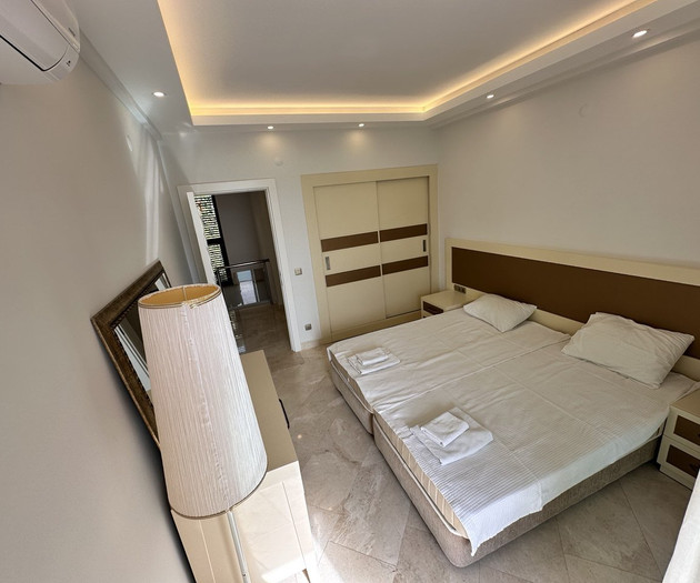 Spacious Villa with Beautiful View & Private Pool