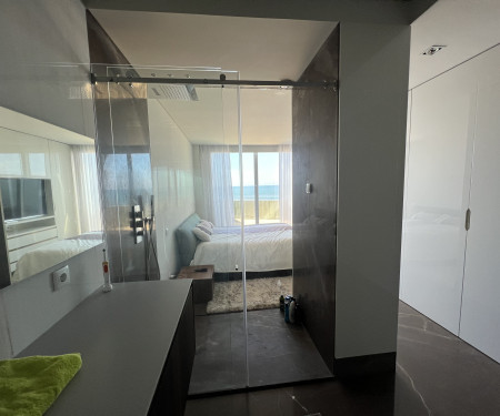 Amazing Seafront Apartment Ofir