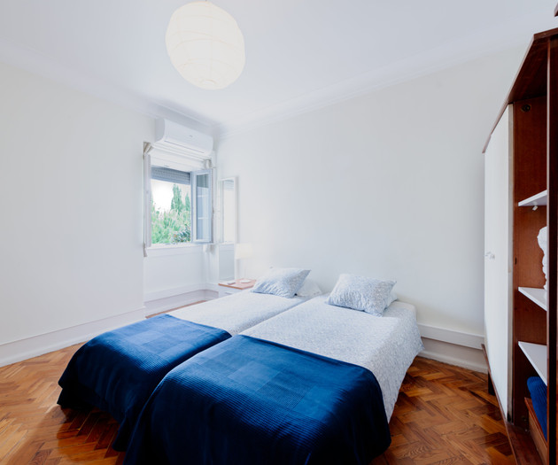 2-Bedroom Panoramic City & River Views | Graça