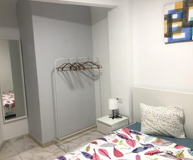 Renovated apartment, 12 minutes from the beach