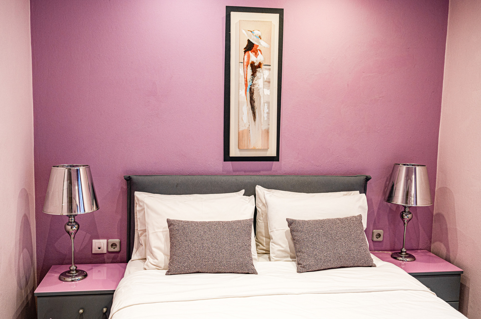 Bedroom with double bed
