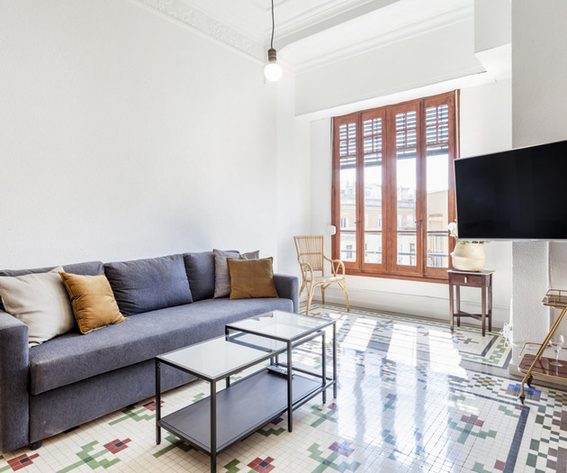 WONDERFUL LOFT BY QUART TOWERS MONTH RENTALS. Wifi