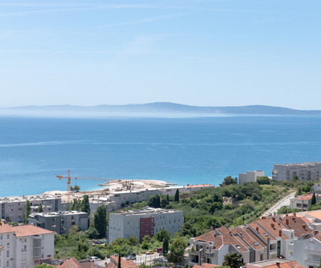 Flat with balcony and great view