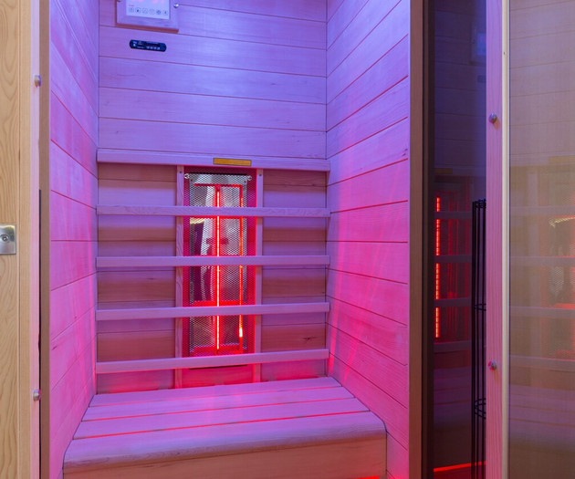 Designer Dream Home @ The Opera w/ Sauna & Balcony