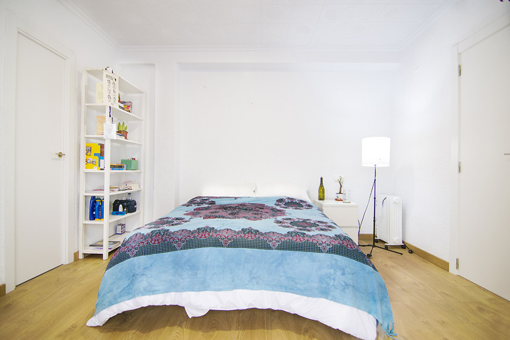 Room 3 in sunny apartment with terrace preview