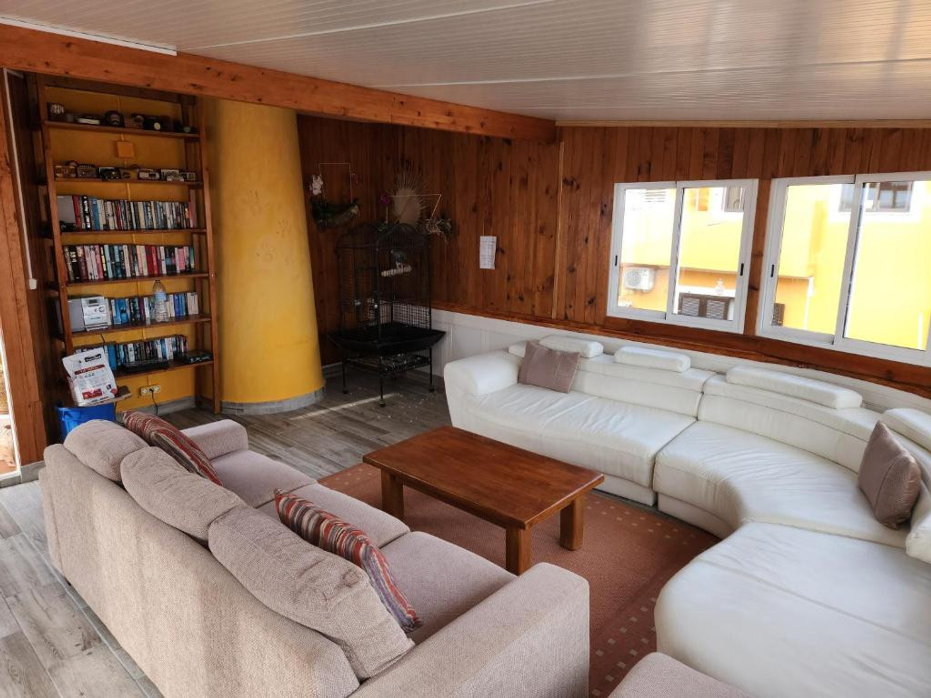 sala