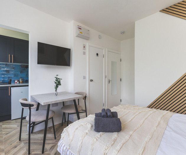 Studio flat in Highbury GREAT location -04