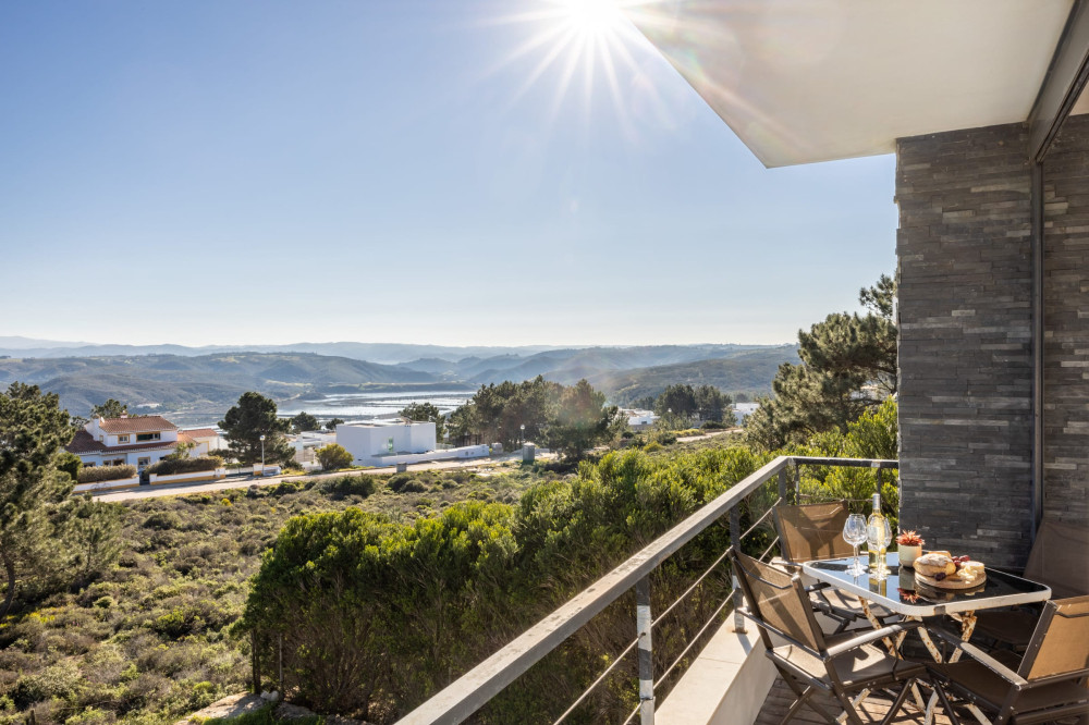 Villa Araceli -  with breathtaking valley views! preview