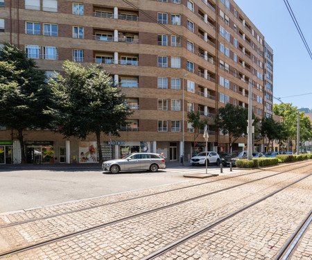 Stunning Trendy Flat w/ Balcony @ Matosinhos