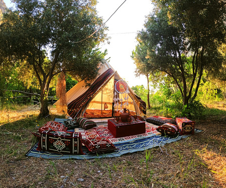 Digital Nomad Glamping Tent Co-living at the Beach