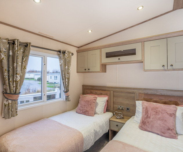 2 Bed Caravan Sleeps 6 Seton Sands Haven