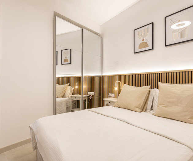 Super elegant, bright and centrally located