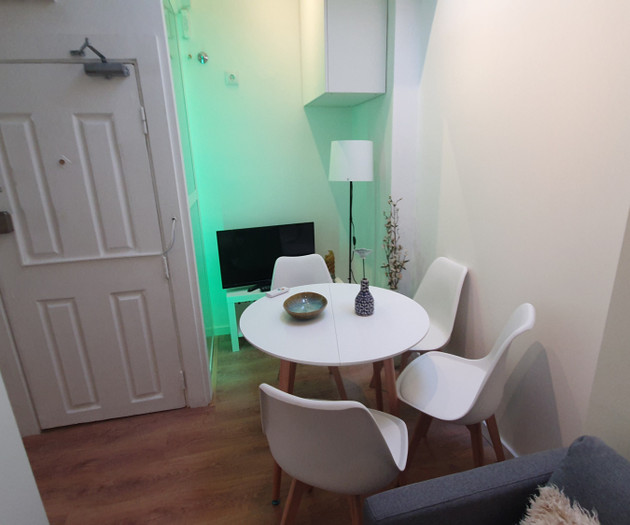 Cozy charming apartment 2 rooms + 2 bathrooms