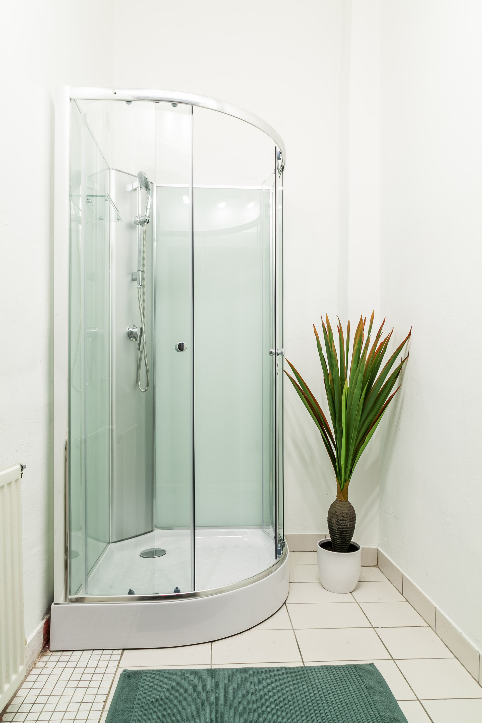 Private shower
