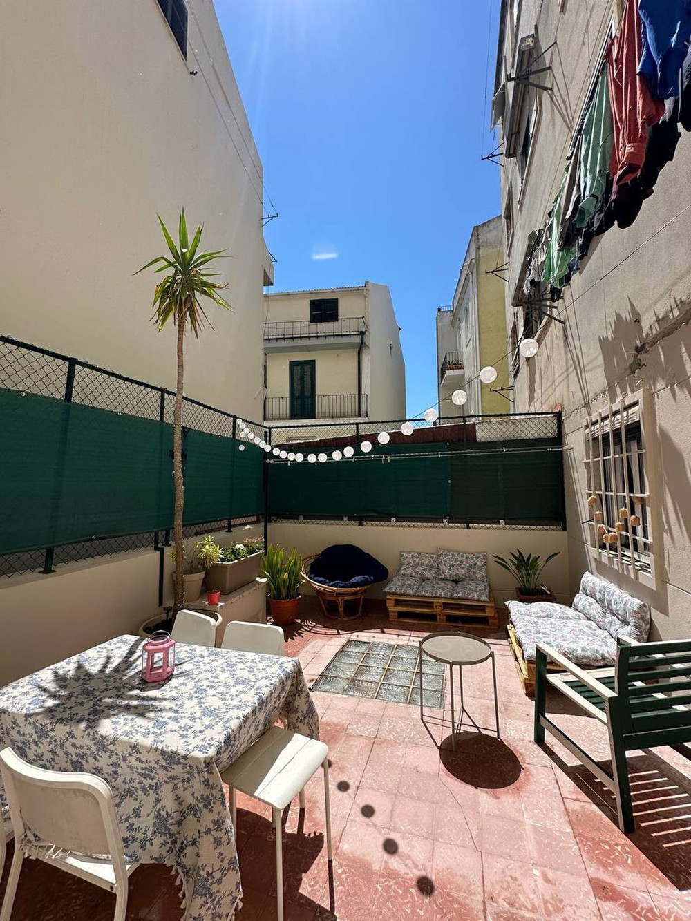 Beautiful sunny flat in heart of Lisbon preview
