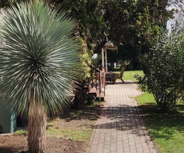 Mediterran Garden Lil Apartment 1