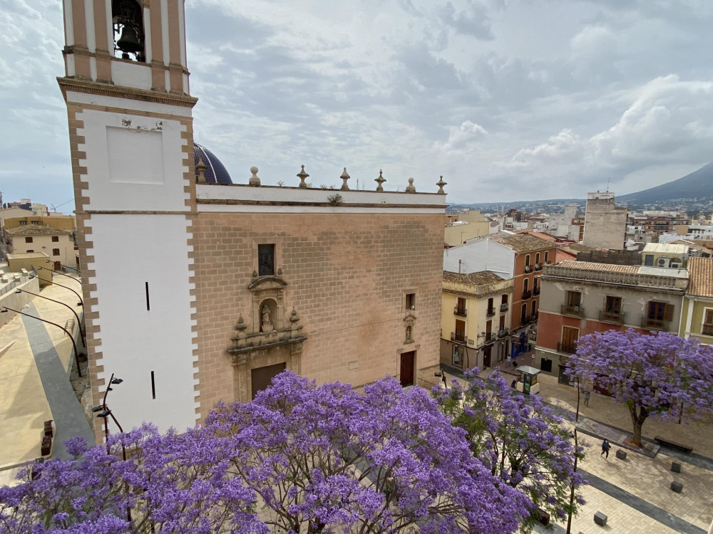 Spacious three bedroom flat in the centre of Dénia preview