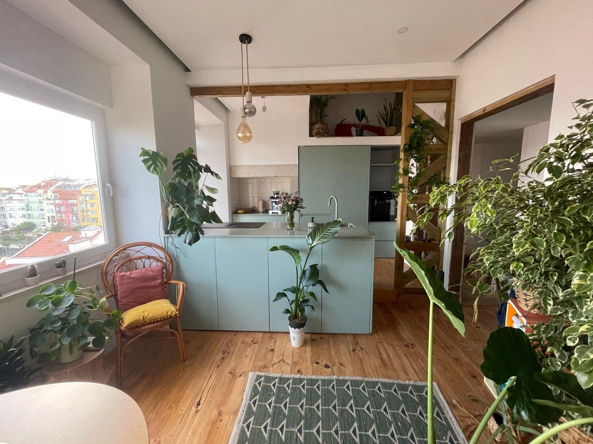 Open kitchen / living room