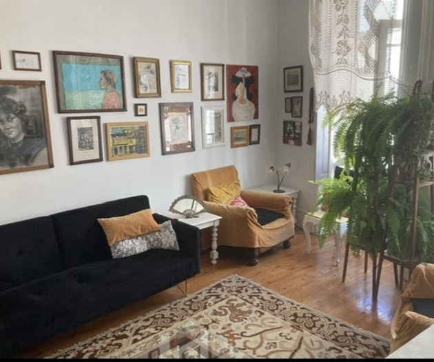 Belíssimo apartamento 1938, baixa do Por