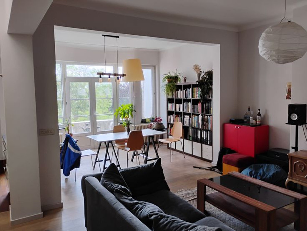 Room Rue du trône preview