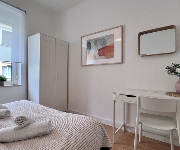 Peachy Stays 4-Bedroom Brand New Central Flat