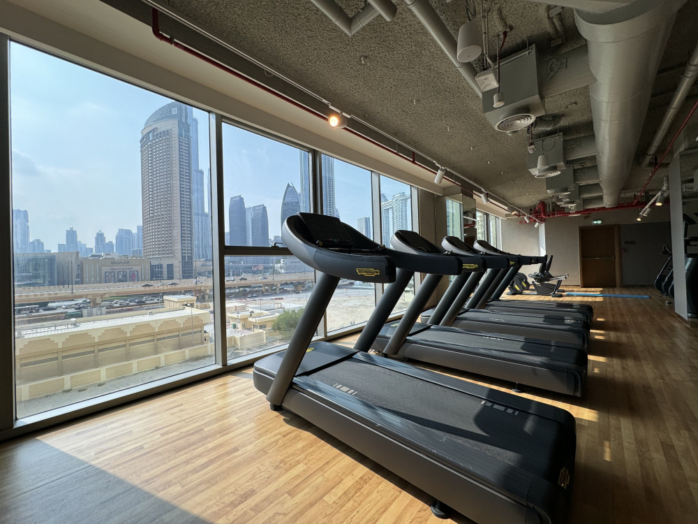 Chic 2-BR |Burj Views| Direct Access To Dubai Mall preview