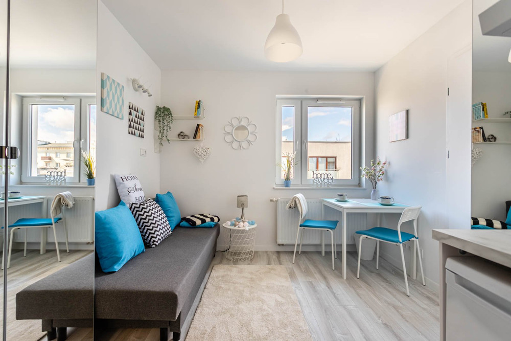 Studio flat 25 mins to Warsaw's center, close SWPS preview