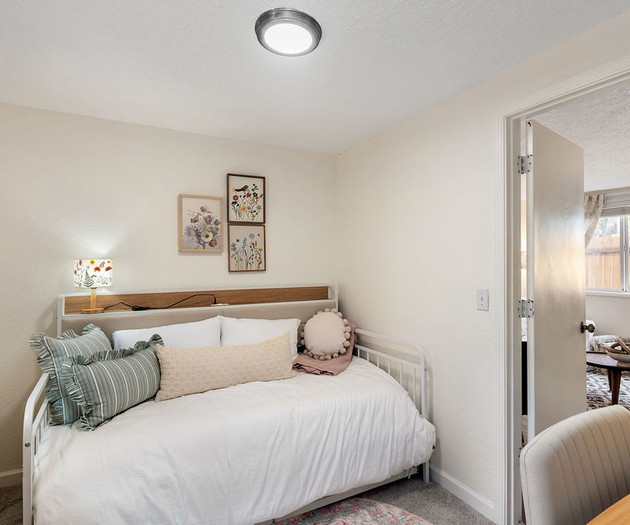 Cupcake Cottage- walkable in Portland