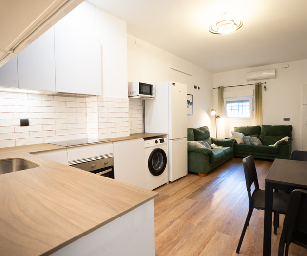 2-bedroom apartment for rent, bills included