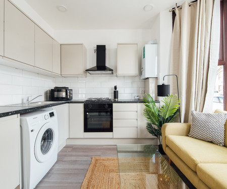 Cosy 2 Bed Flat-Ilford, London