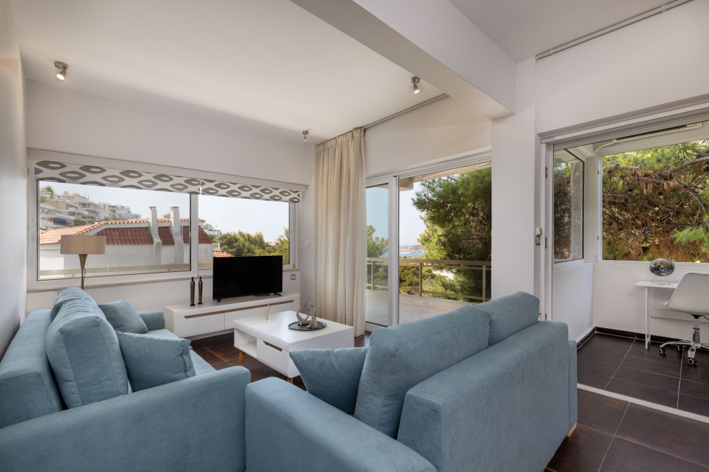 2 BD Sea View Apartment with Balcony preview