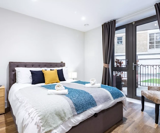MODERN 1 BED NEAR LONDON BRIDGE