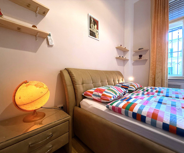 Central 2-Bedroom Apartment with Private Balcony