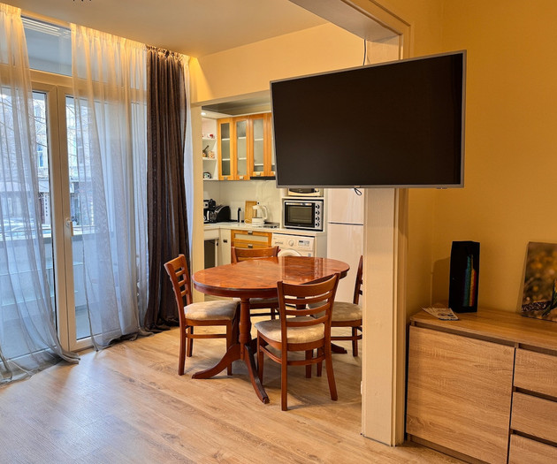 Cozy Central Apartment – Steps from Everything!