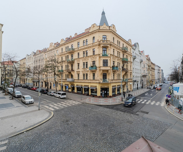 Blueground | Vinohrady, balcony, ID89