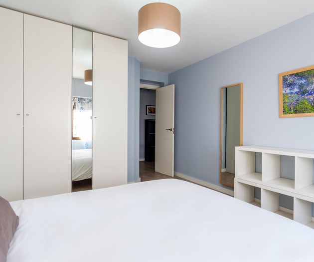 Great 120qm Apt: Near Turia & City of Arts+Parking