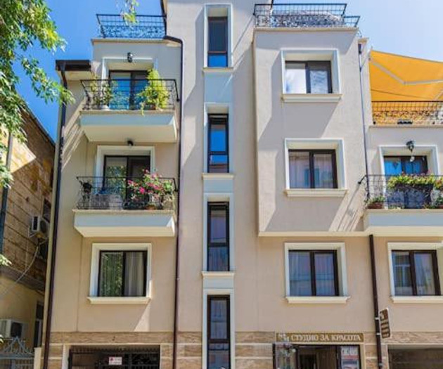 Top Centre Plovdiv Apt. With Parking for 4 Guests