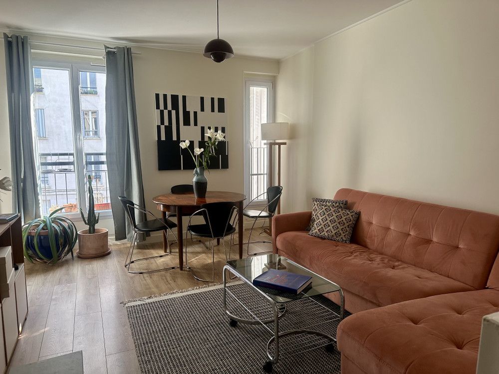 Private room in a recently renovated appartement preview
