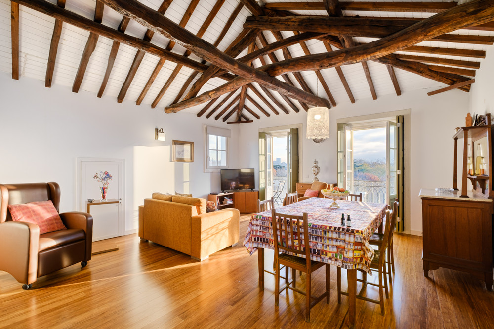 Stunning Penthouse in Portos´s Historic Center preview