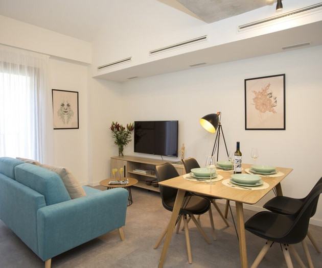 HUE09 - Exclusive Duplex in the Heart of El Carmen