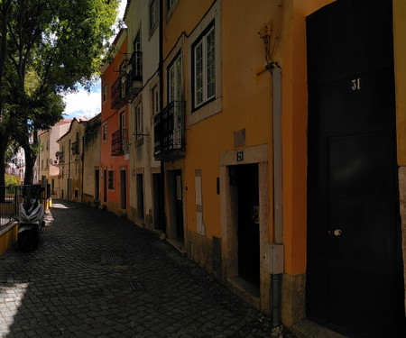 Studio apartment in the heart of Alfama