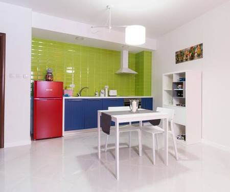 Pop your C-O-L-O-R-S - Funky and Modern 1BDR. Apt.